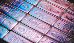 Rows of Wall Street Mint bars